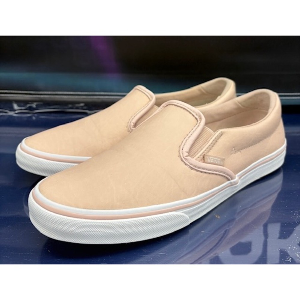 Vans Classic OTW Peach Leather White 721356 Womens slip-on sneakers size 8.5